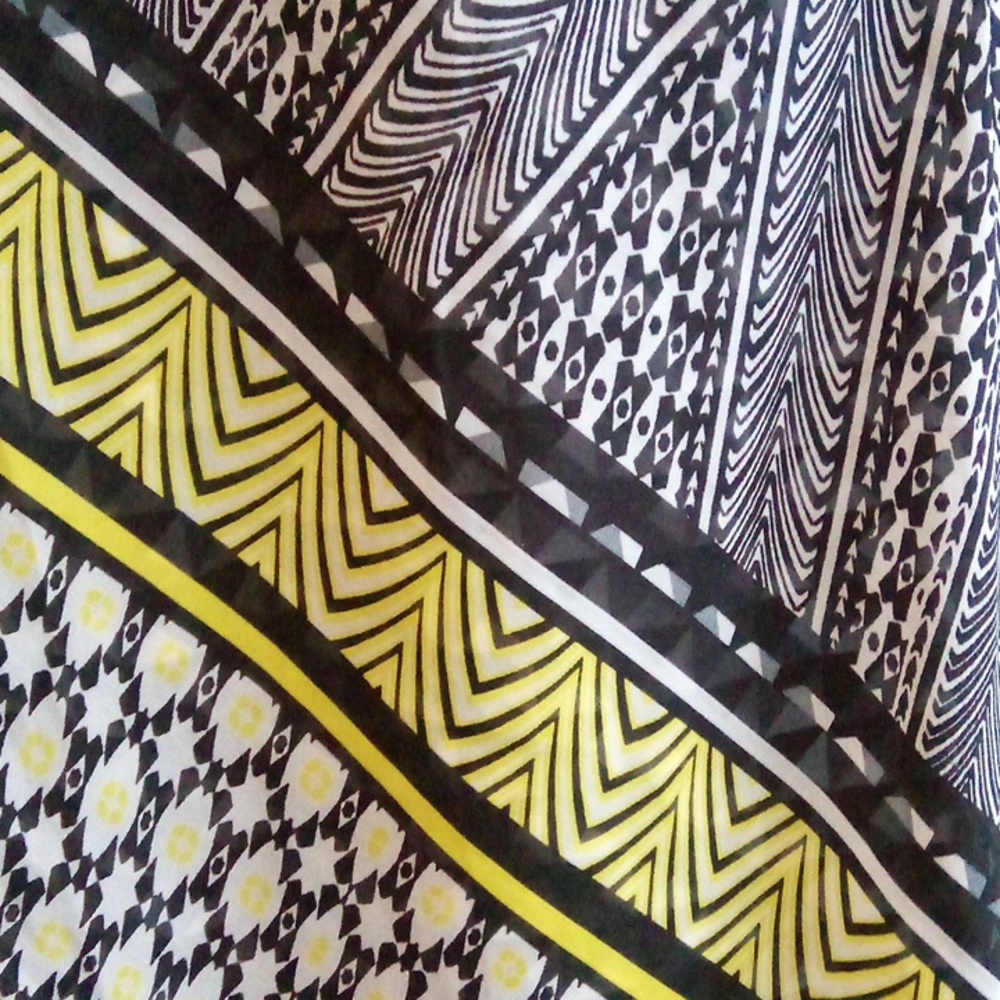 (2 for $20) Cape/Poncho Top - Picture 3 of 5